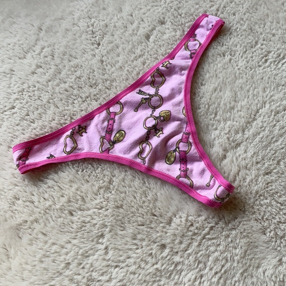 VS PINK | Y2K Pink & Gold Charms Low Rise Thong | M - Picture 3 of 15